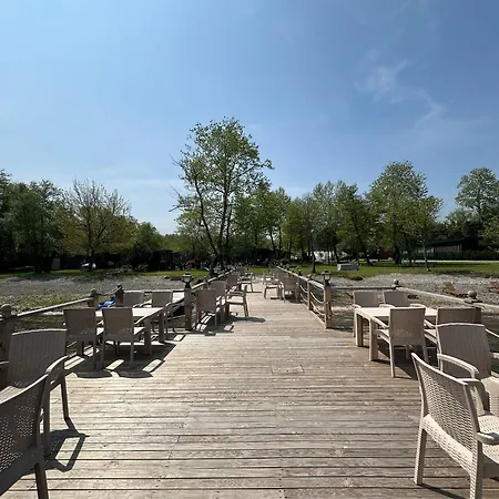 בית נופש Kalimeras Deluxe *