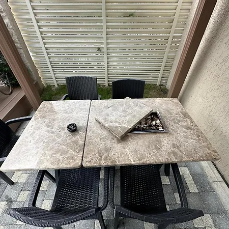 Kalimeras Deluxe * ספנג'ה