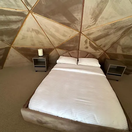 Kalimeras Deluxe בית נופש ספנג'ה